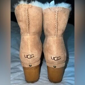 UGG Women’s Thebes Clog Boots